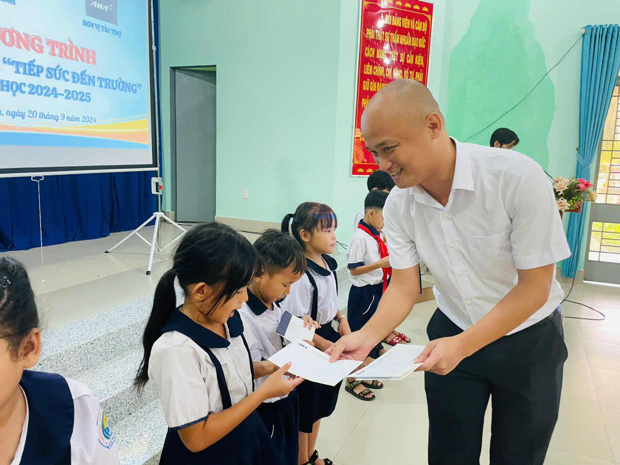 Gìn giữ và lan tỏa giá trị giáo dục